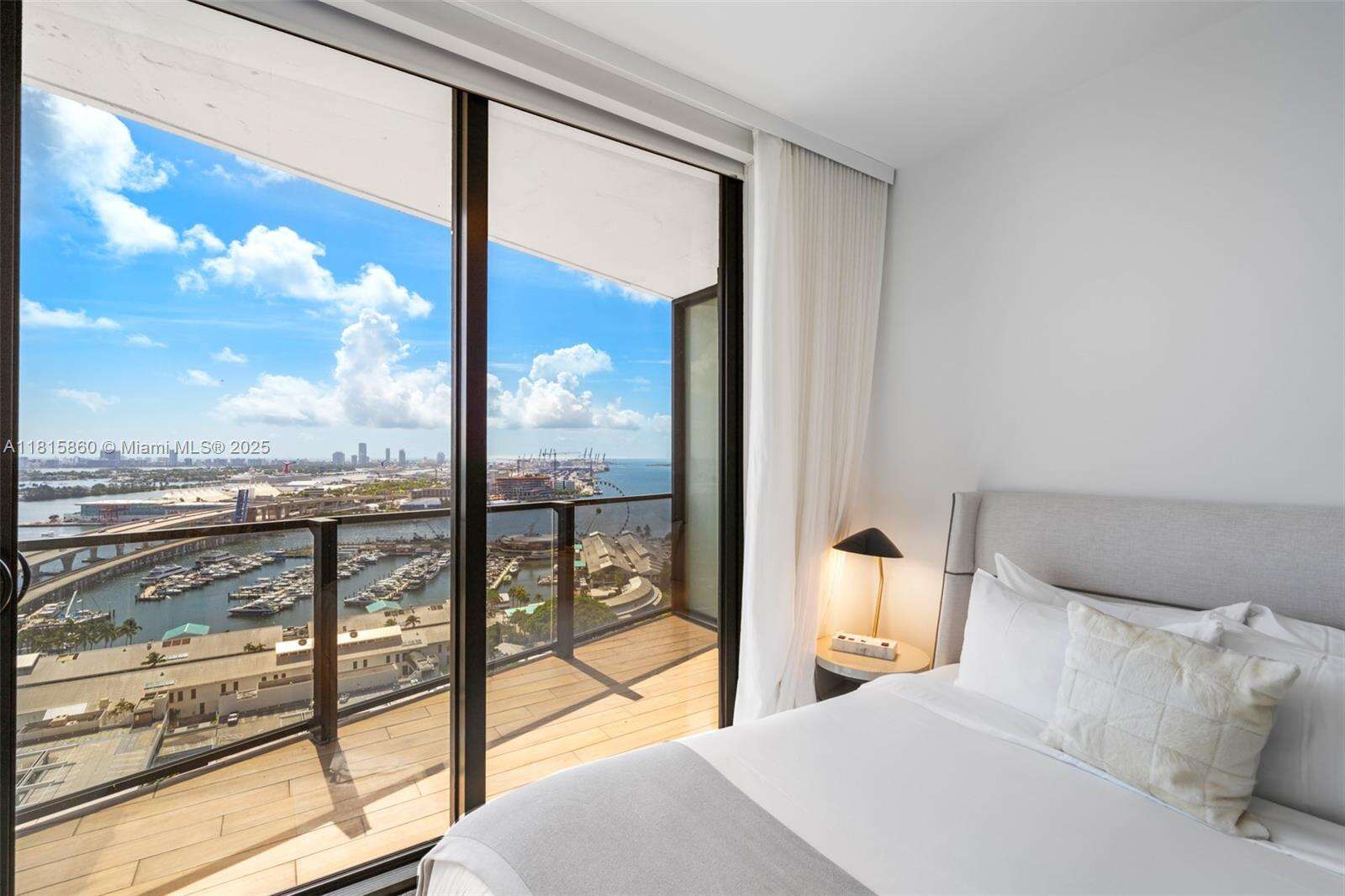 398 NE 5TH STREET - 398 5th St, Miami, FL 33132 | Picture 13