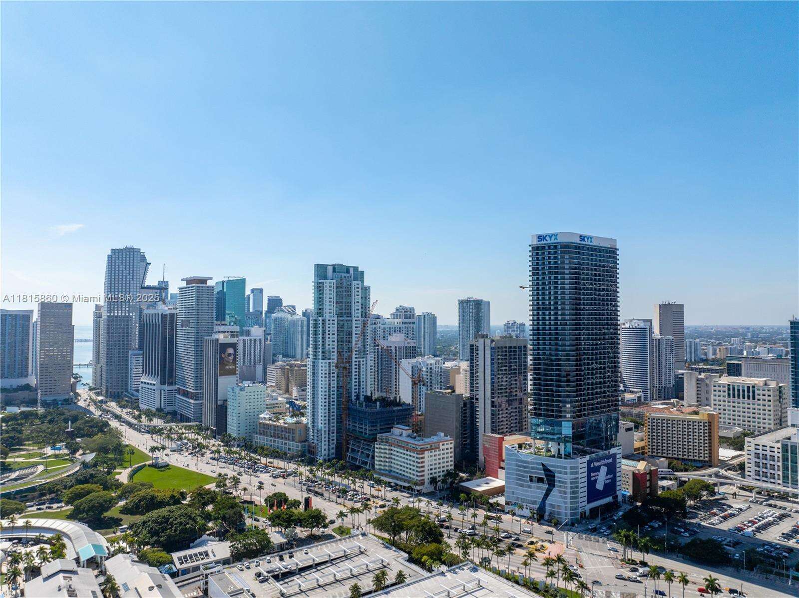 398 NE 5TH STREET - 398 5th St, Miami, FL 33132 | Picture 35