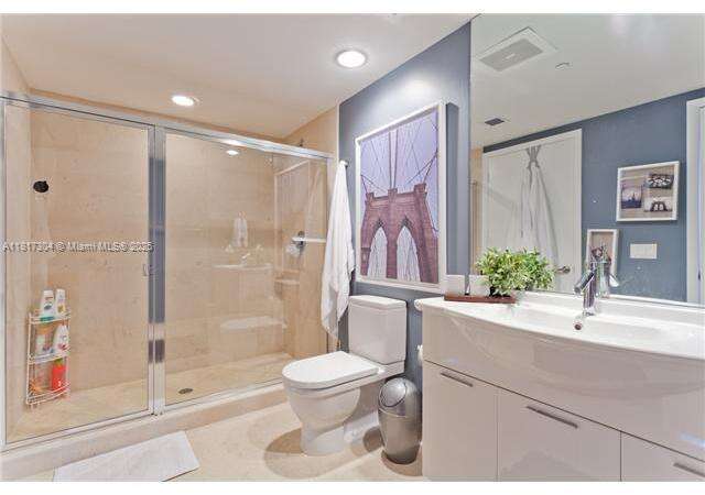 ICON BRICKELL NO TWO - 495 Brickell Ave, Miami, FL 33131 | Picture 1