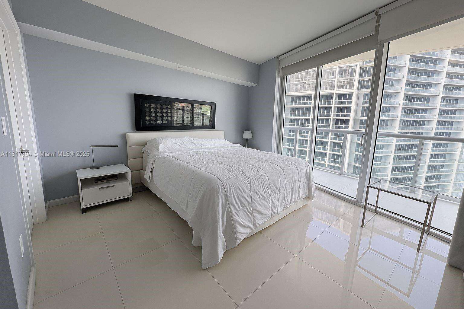 ICON BRICKELL NO TWO - 495 Brickell Ave, Miami, FL 33131 | Picture 9