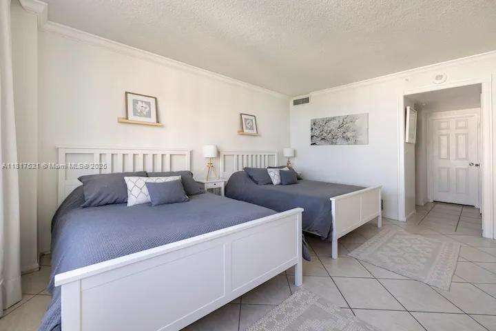 The Pavilion at 5601 Collins Ave, Miami Beach, FL 33140 - For Sale photo 17