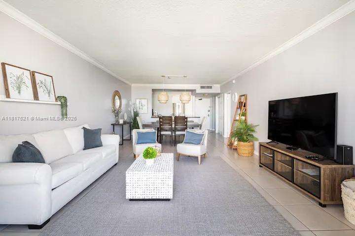 The Pavilion at 5601 Collins Ave, Miami Beach, FL 33140 - For Sale photo 21