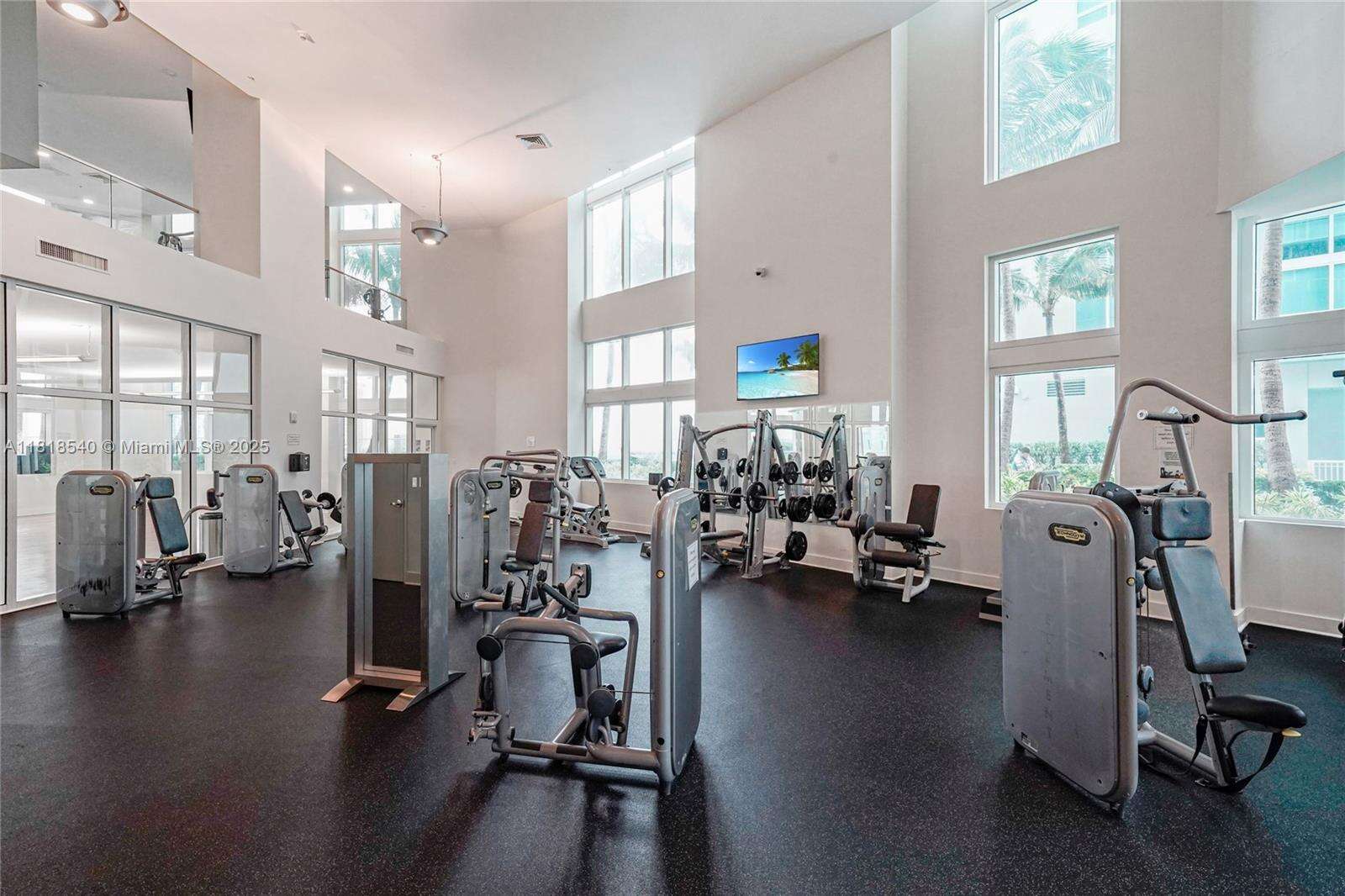 Quantum On The Bay at 1900 Bayshore Dr, Miami, FL 33132 - For Sale photo 22
