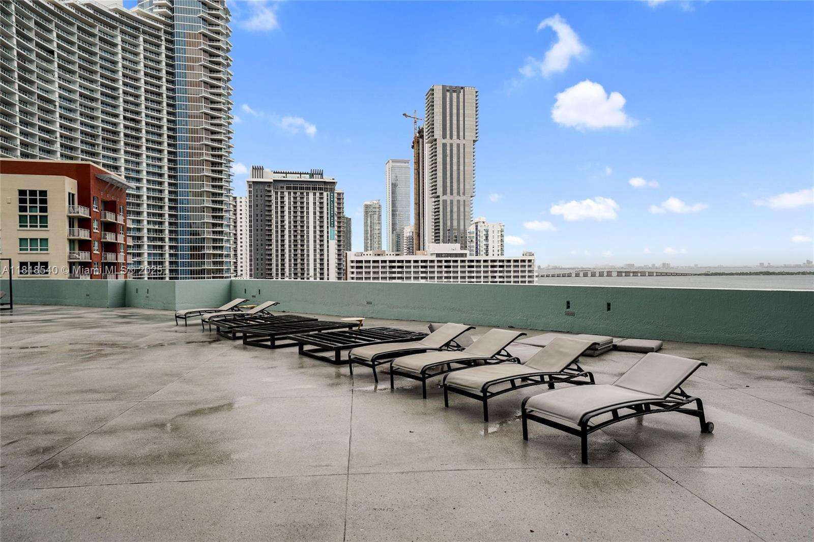 Quantum On The Bay at 1900 Bayshore Dr, Miami, FL 33132 - For Sale photo 24