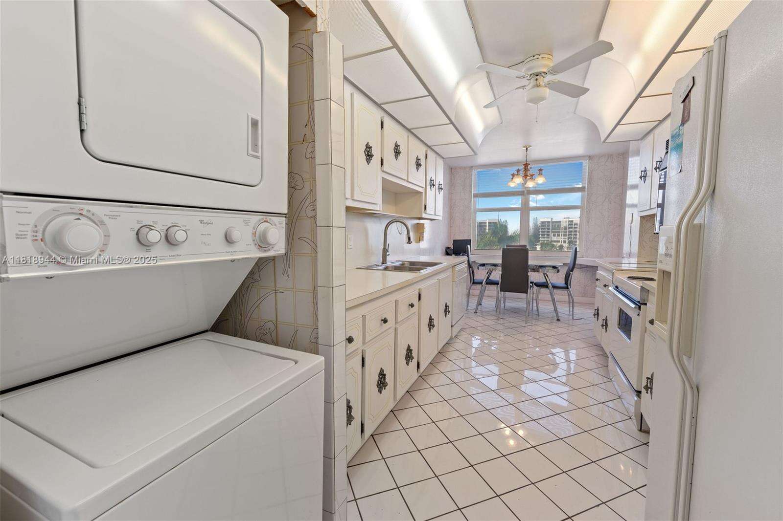Aquarius at 2751 Ocean Dr, Hollywood, FL 33019 - For Sale photo 13