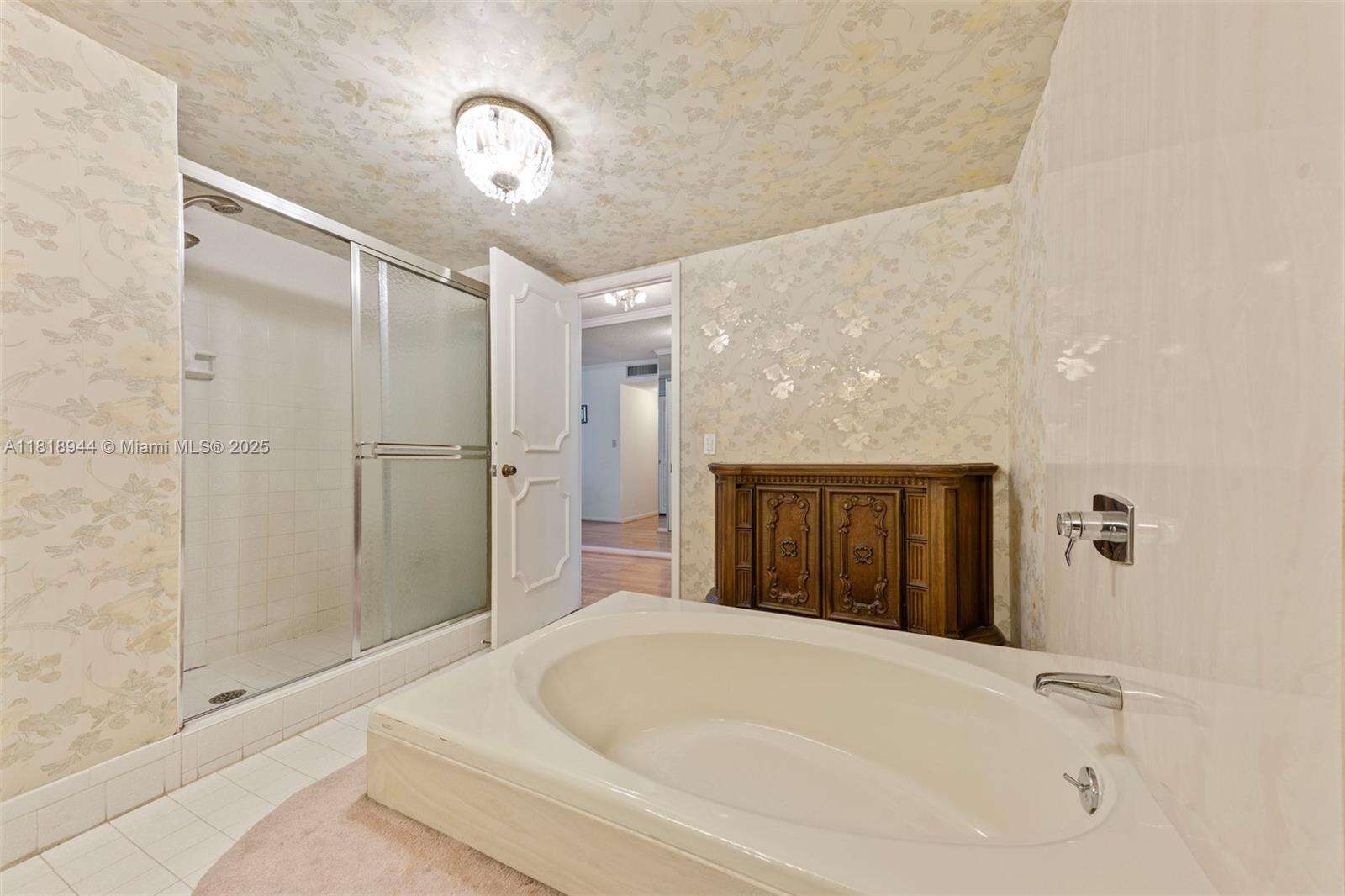 Aquarius at 2751 Ocean Dr, Hollywood, FL 33019 - For Sale photo 27