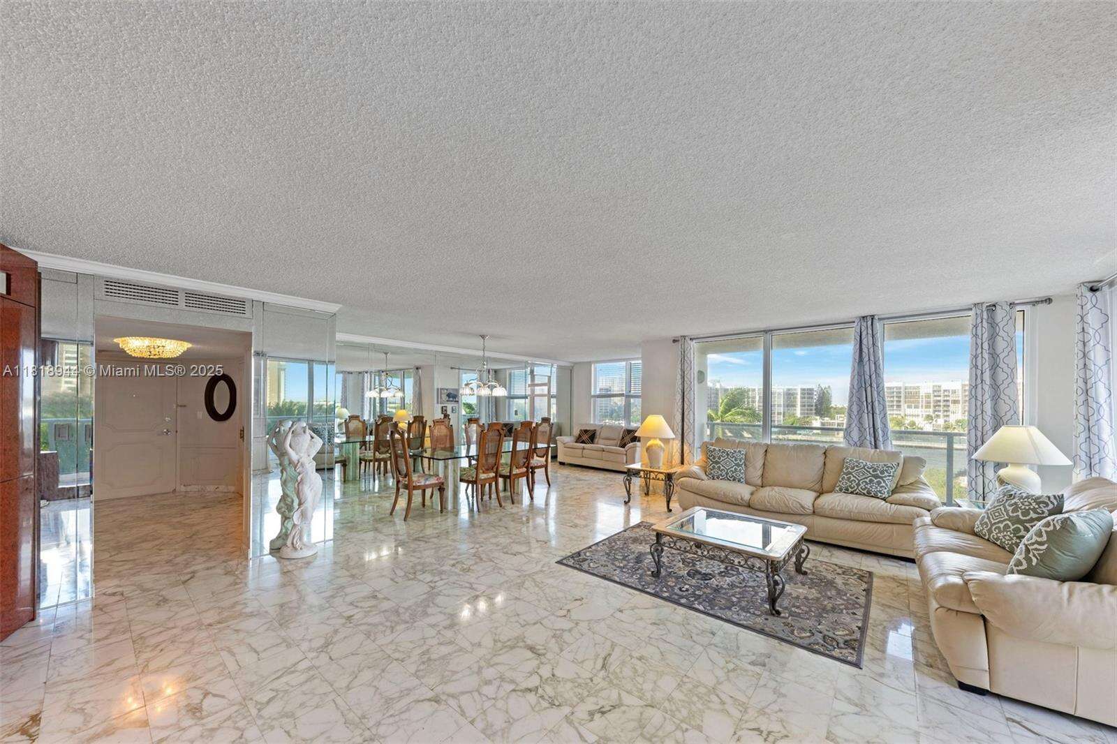 Aquarius at 2751 Ocean Dr, Hollywood, FL 33019 - For Sale photo 6