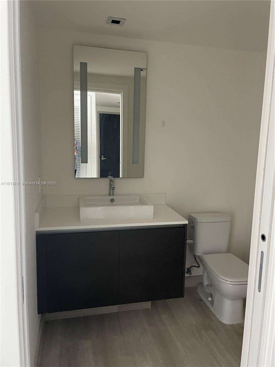 Echo Brickell at 1451 Brickell Ave, Miami, FL 33131 - For Sale photo 12