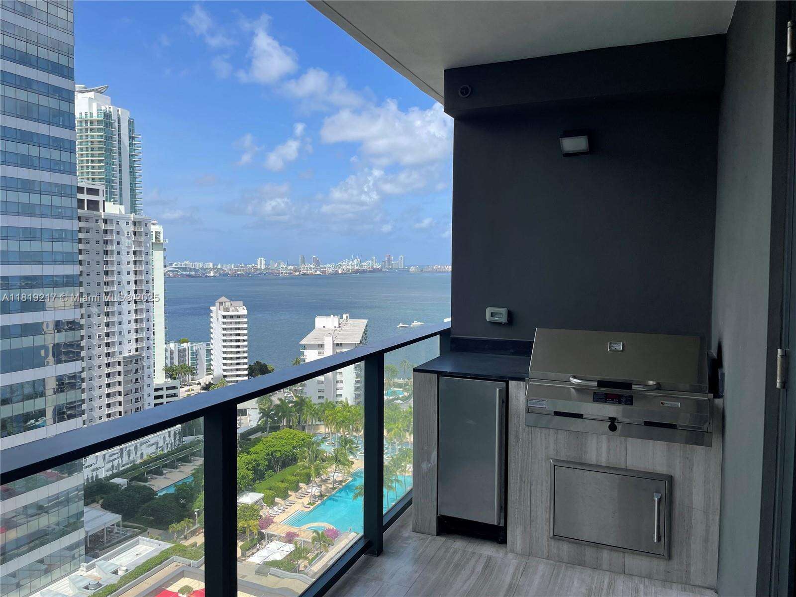 Echo Brickell at 1451 Brickell Ave, Miami, FL 33131 - For Sale photo 20