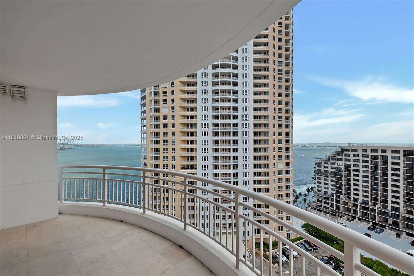 Three Tequesta Point at 848 Brickell Key Dr, Miami, FL 33131 - For Sale photo 19