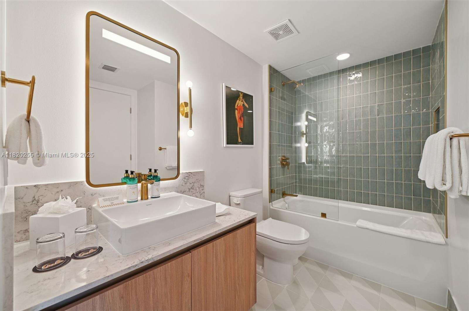 Natiivo | Gale Miami at 159 6 St, Miami, FL 33132 - For Sale photo 4