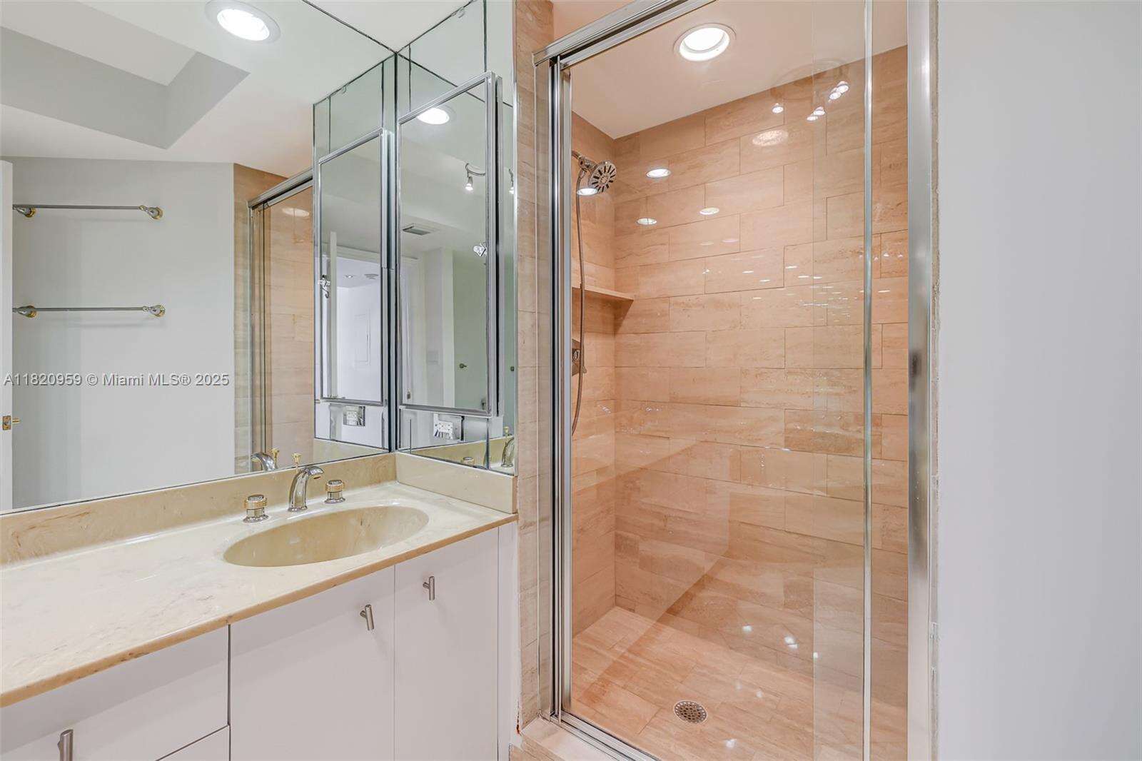 Hamptons West at 20281 Country Club Dr, Aventura, FL 33180 - For Sale photo 30