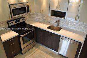 The Hemispheres at 1950 Ocean Dr, Hallandale Beach, FL 33009 - For Sale photo 4