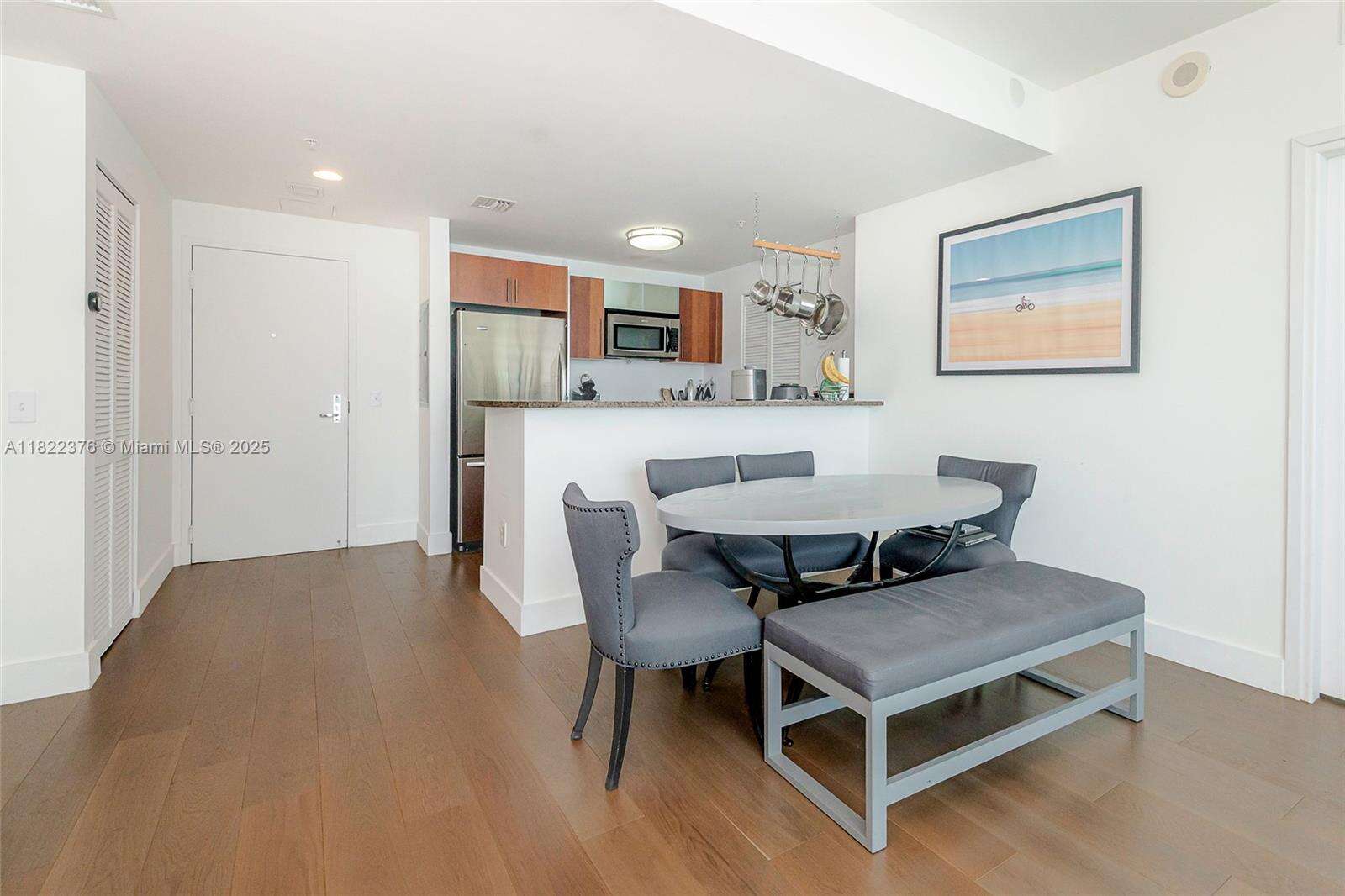 Met 1 at 300 Biscayne Blvd, Miami, FL 33131 - For Sale photo 7