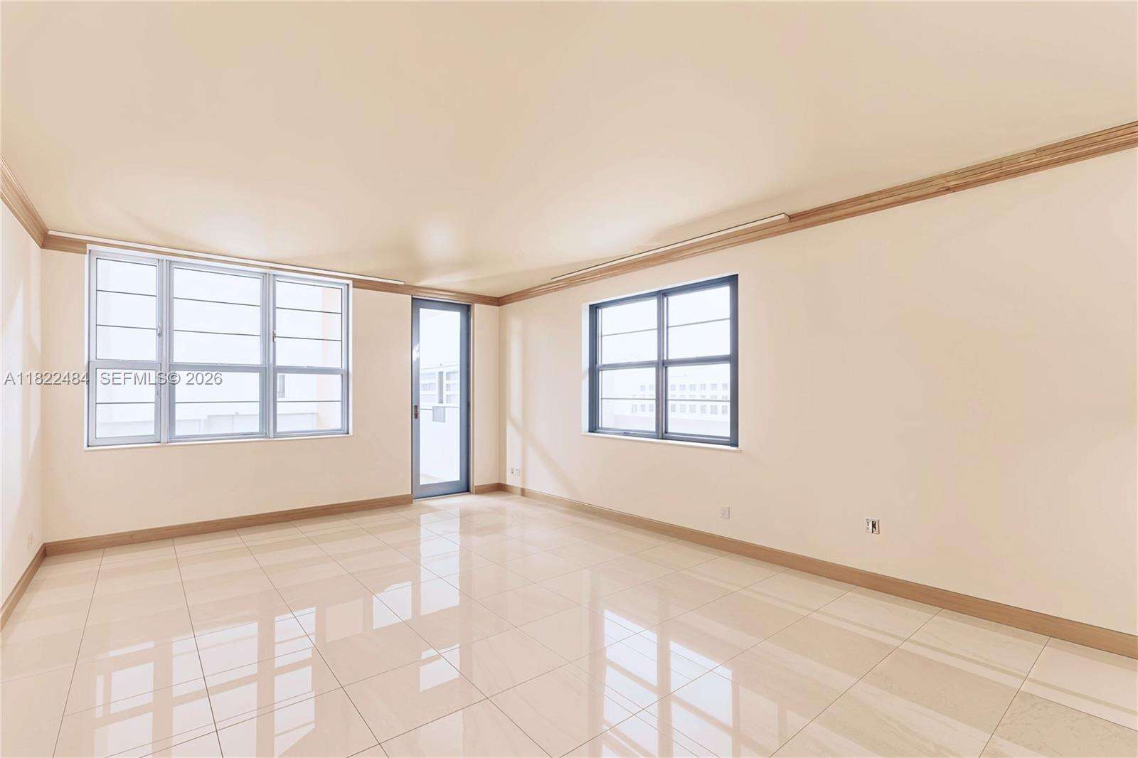 Decoplage at 100 Lincoln Rd, Miami Beach, FL 33139 - For Sale photo 4