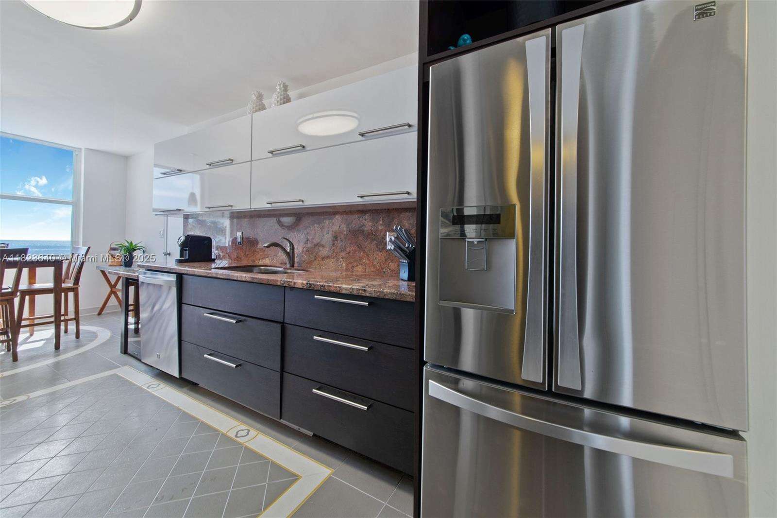 Aquarius at 2751 Ocean Dr, Hollywood, FL 33019 - For Sale photo 6