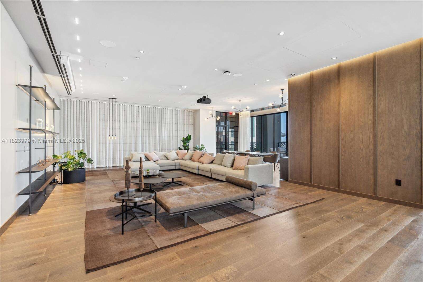 Natiivo | Gale Miami at 601 1st Ave, Miami, FL 33132 - For Sale photo 42