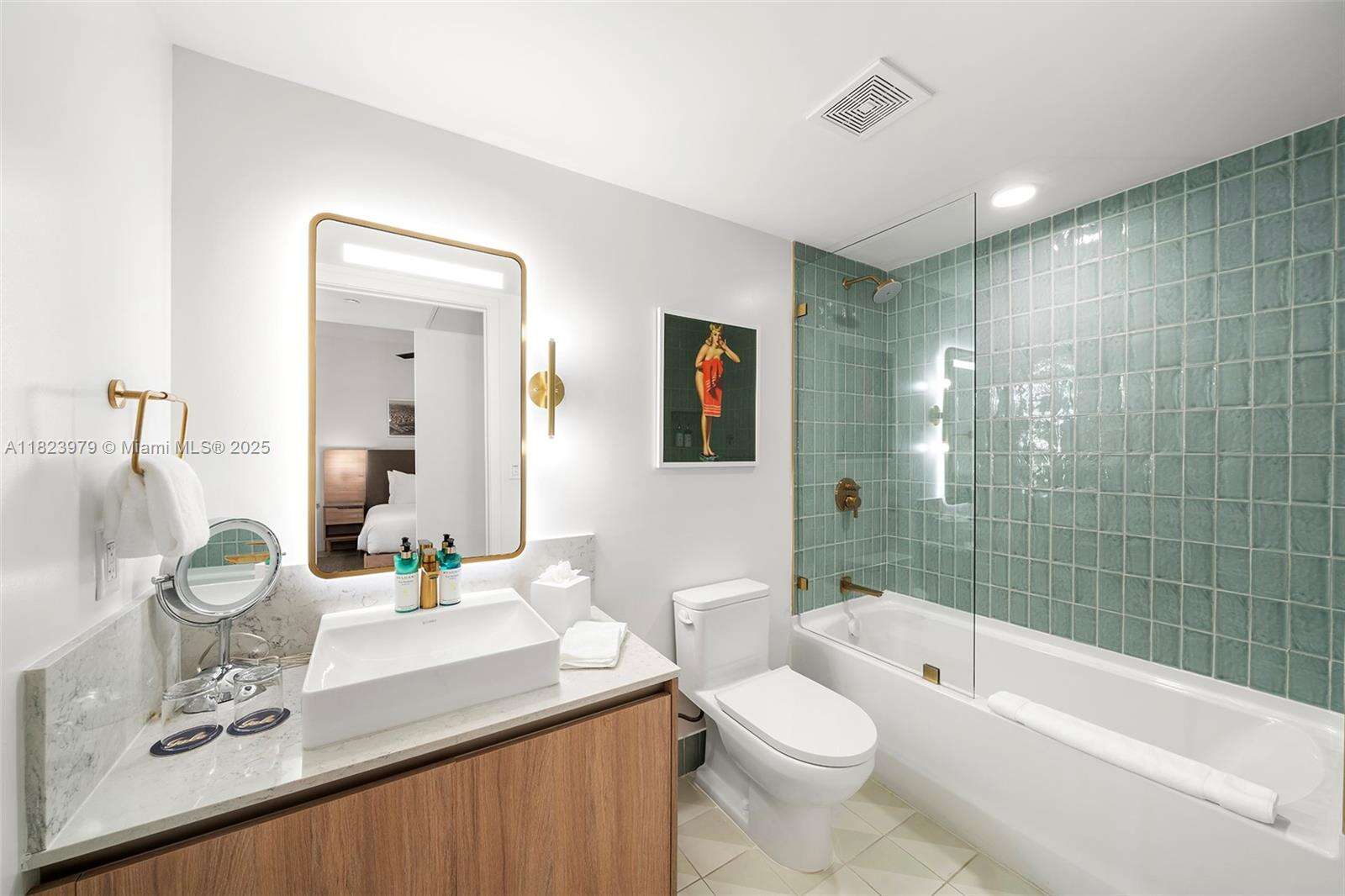 Natiivo | Gale Miami at 601 1st Ave, Miami, FL 33132 - For Sale photo 9