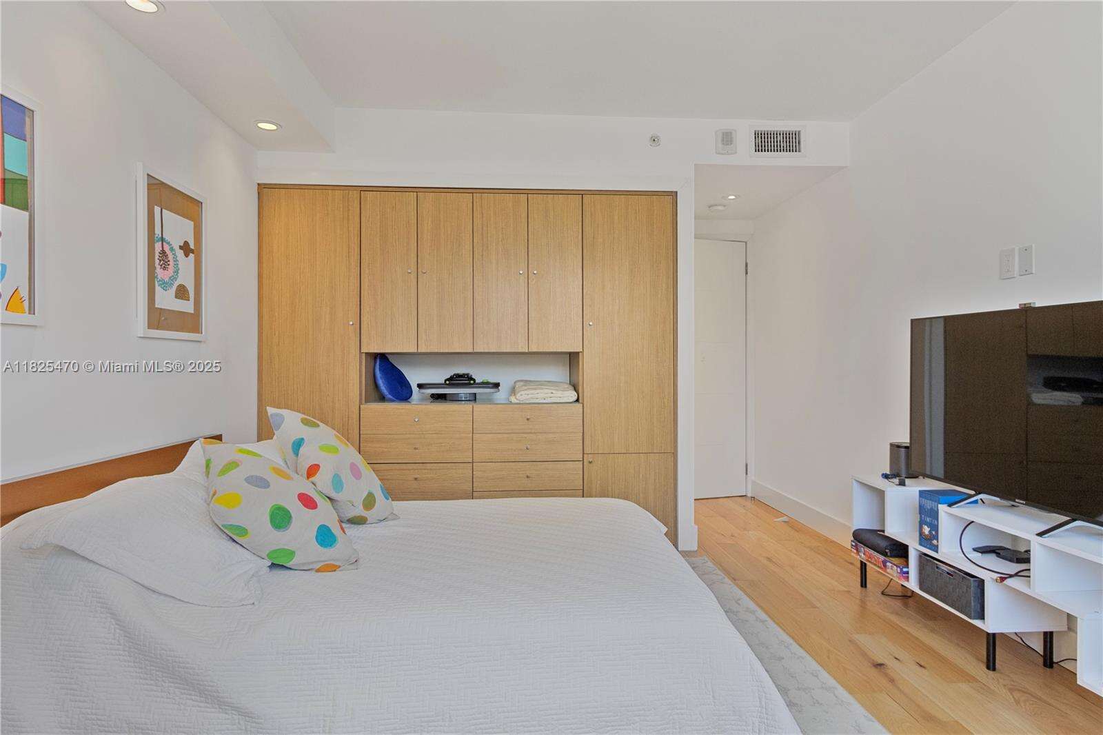 BRICKELL KEY ONE - 520 Brickell Key Dr, Miami, FL 33131 | Picture 24