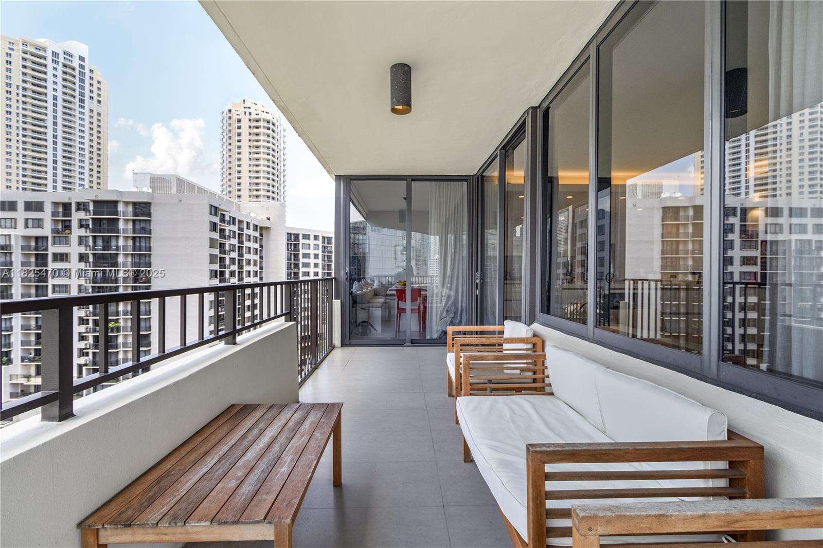 BRICKELL KEY ONE - 520 Brickell Key Dr, Miami, FL 33131 | Picture 30