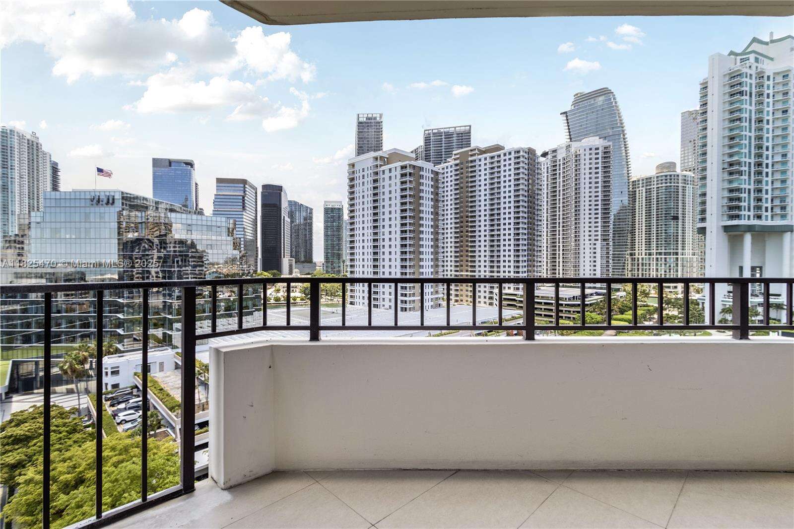 BRICKELL KEY ONE - 520 Brickell Key Dr, Miami, FL 33131 | Picture 31