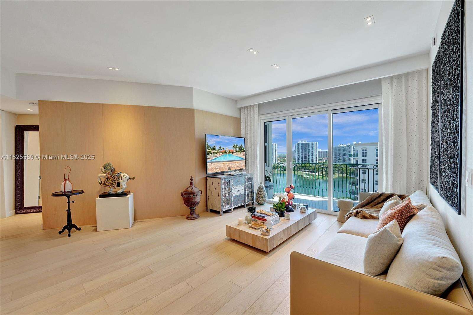 Turnberry Village South at 19900 Country Club Dr, Aventura, FL 33180 - For Sale photo 4