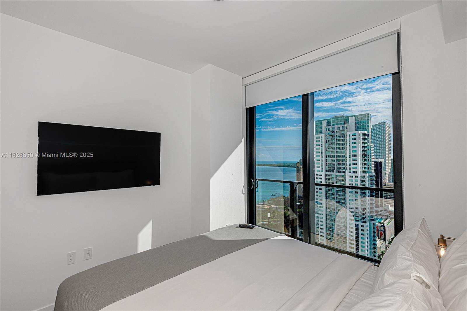 398 NE 5TH STREET - 398 5th St, Miami, FL 33132 | Picture 18