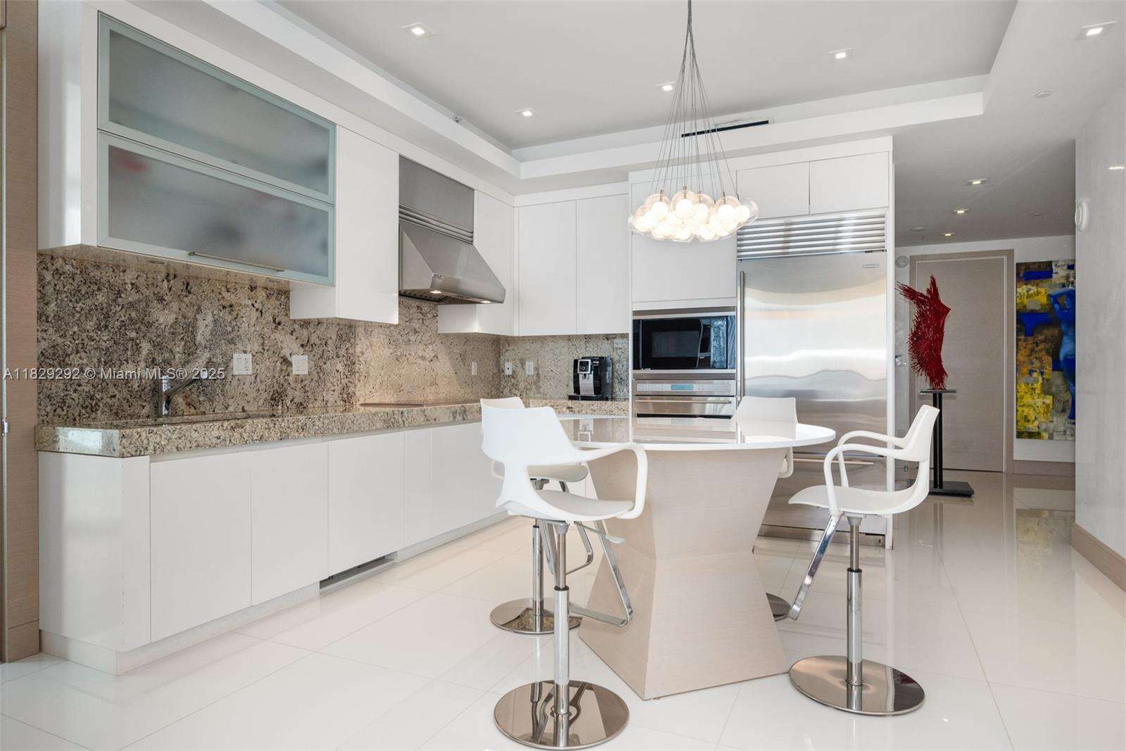 BAL HARBOUR CENTER - 9703 Collins Ave, Bal Harbour, FL 33154 | Picture 15