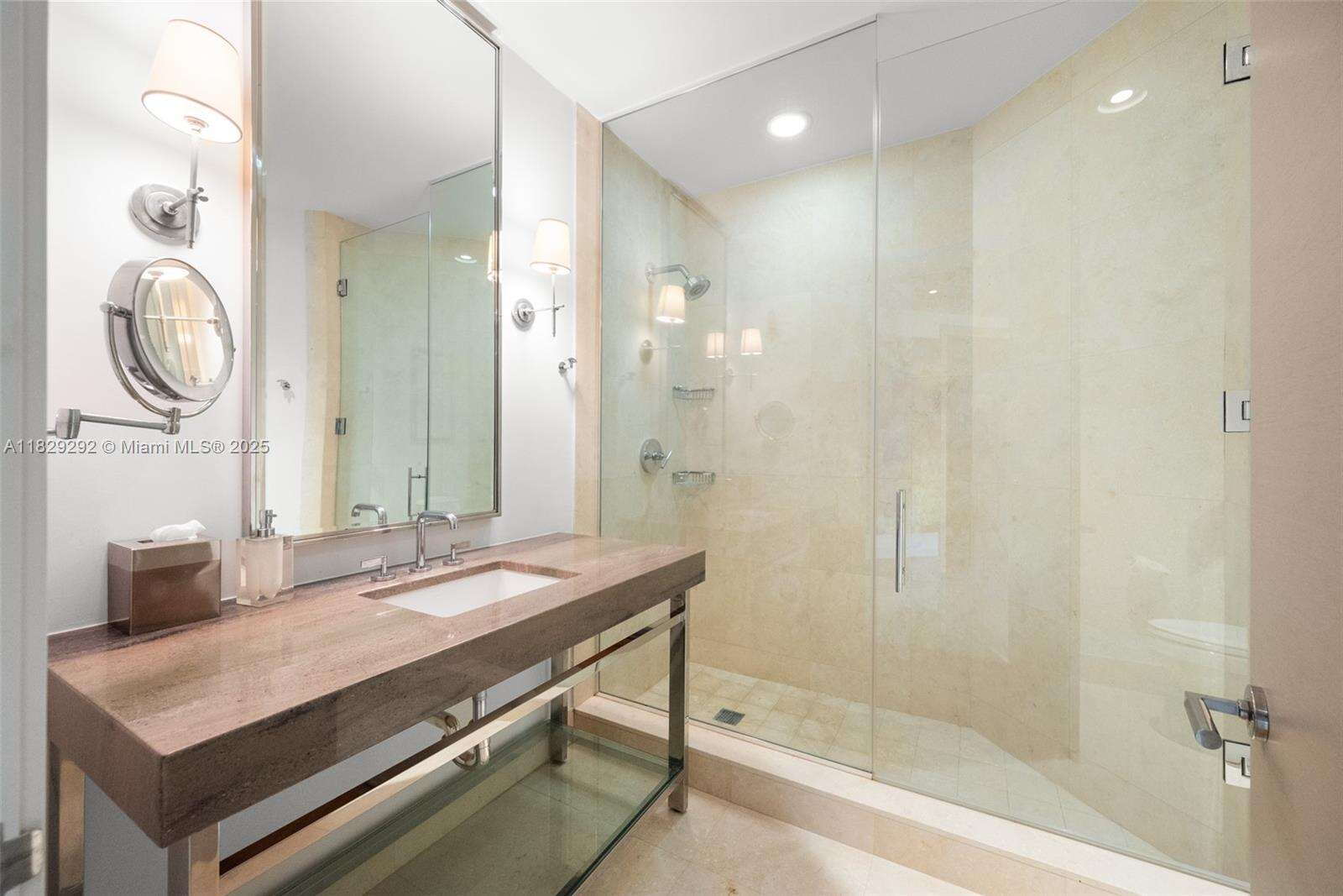 BAL HARBOUR CENTER - 9703 Collins Ave, Bal Harbour, FL 33154 | Picture 20