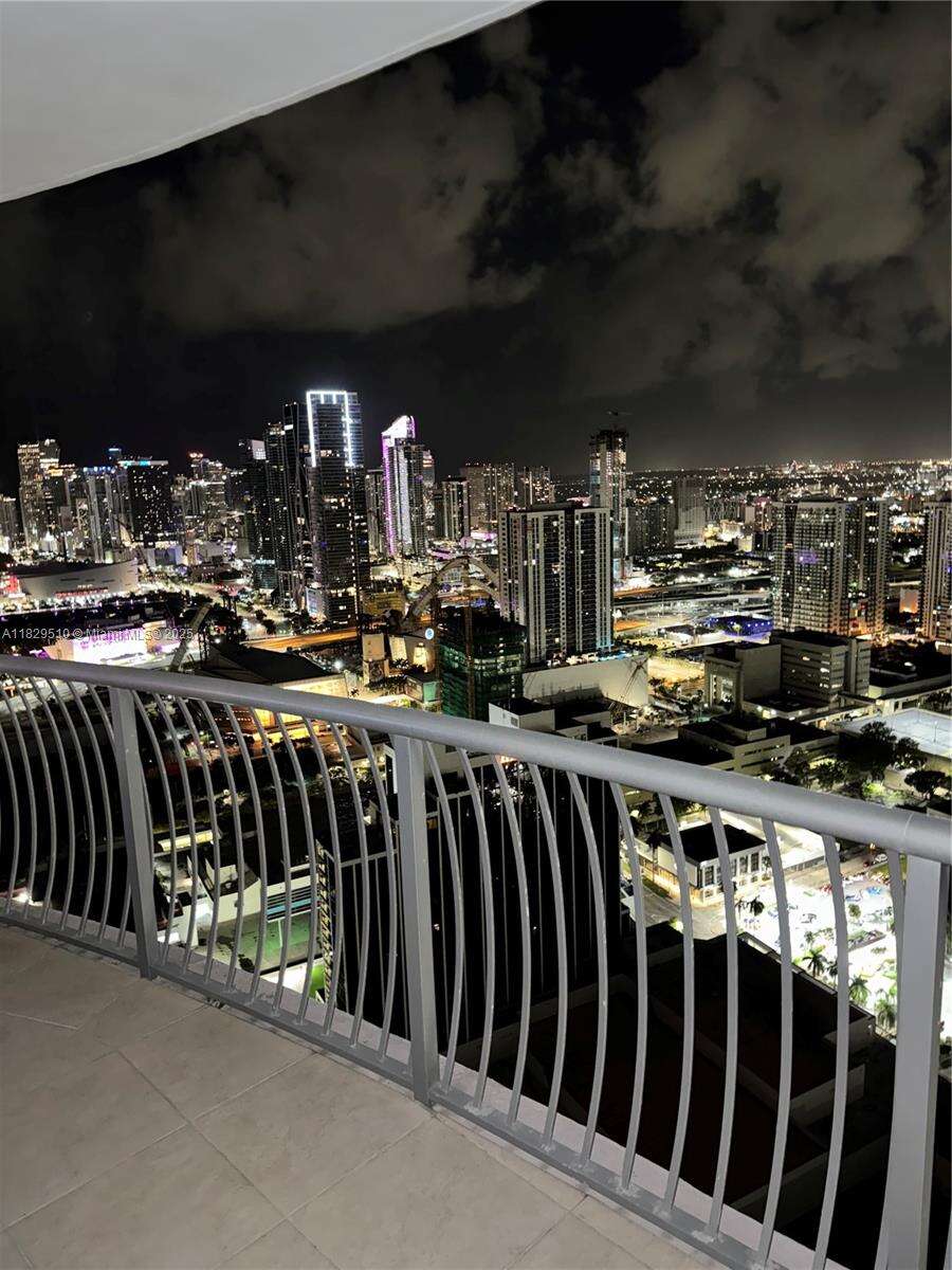 Opera Tower at 1750 Bayshore Dr, Miami, FL 33132 - For Sale photo 8