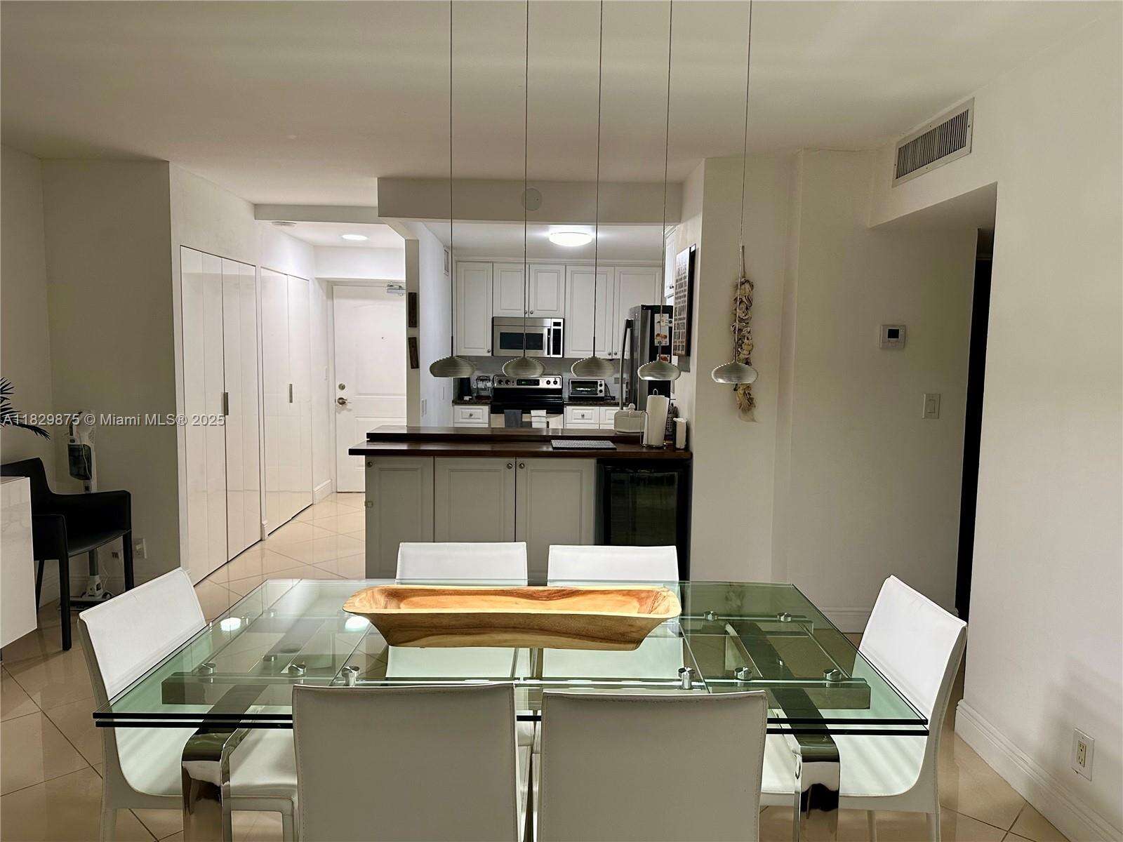 Arlen House at 100 Bayview Dr, Sunny Isles Beach, FL 33160 - For Sale photo 16