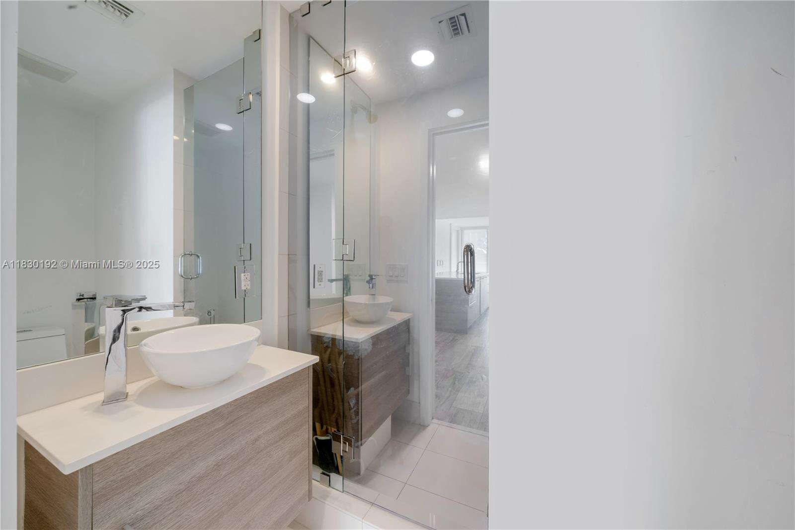 Paraiso Bay at 650 32 St, Miami, FL 33137 - For Sale photo 23