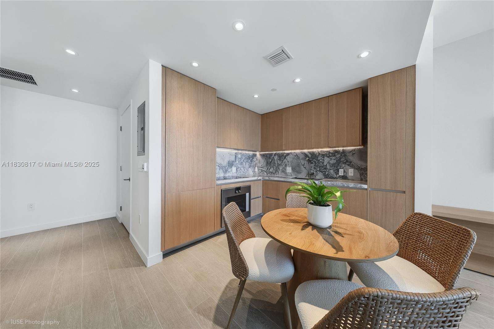 FIVE PARK - 500 Alton Rd, Miami Beach, FL 33139 | Picture 3