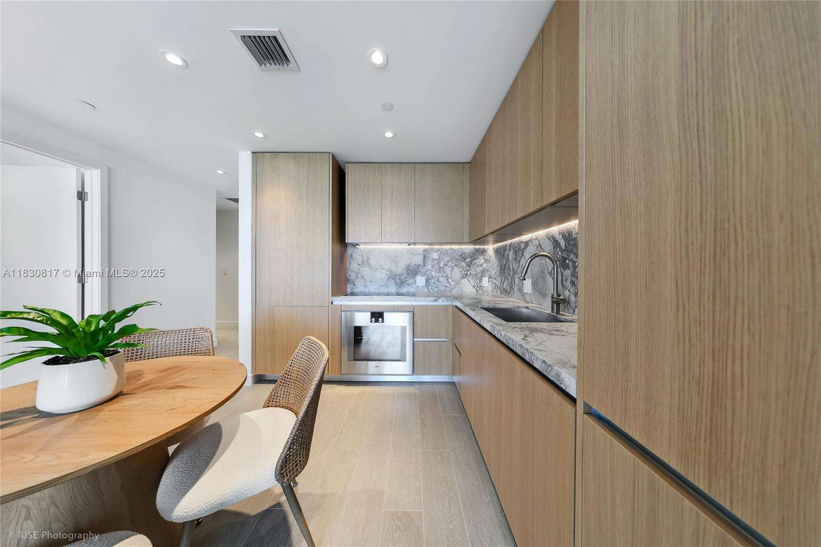 FIVE PARK - 500 Alton Rd, Miami Beach, FL 33139 | Picture 4