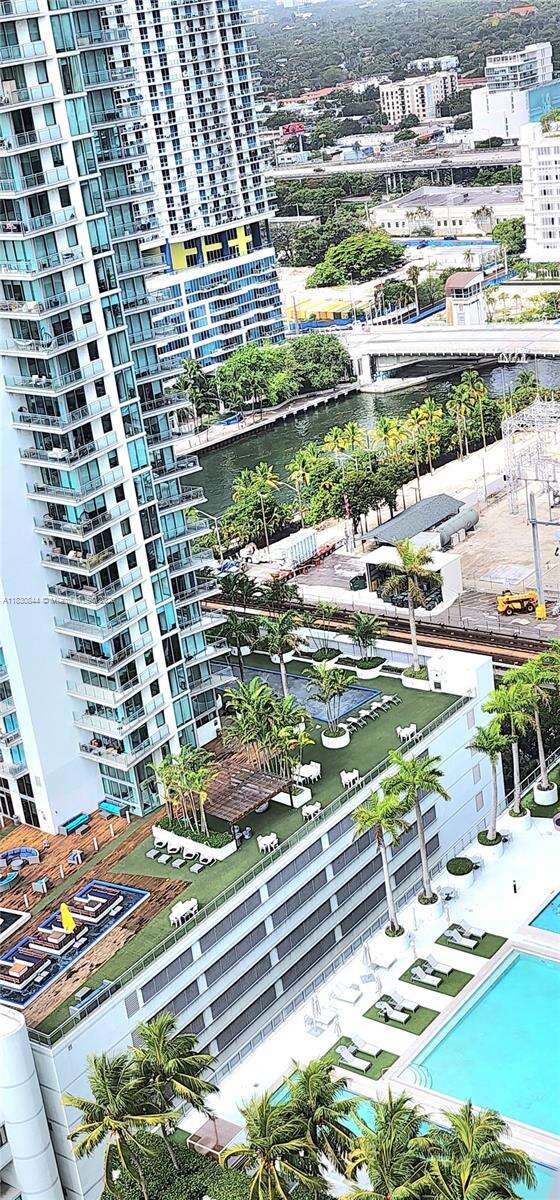 Wind By Neo at 350 Miami Ave, Miami, FL 33130 - For Sale photo 33