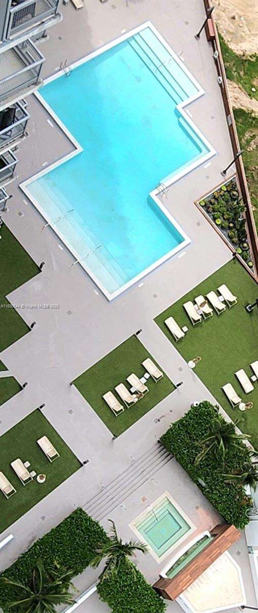 Wind By Neo at 350 Miami Ave, Miami, FL 33130 - For Sale photo 34
