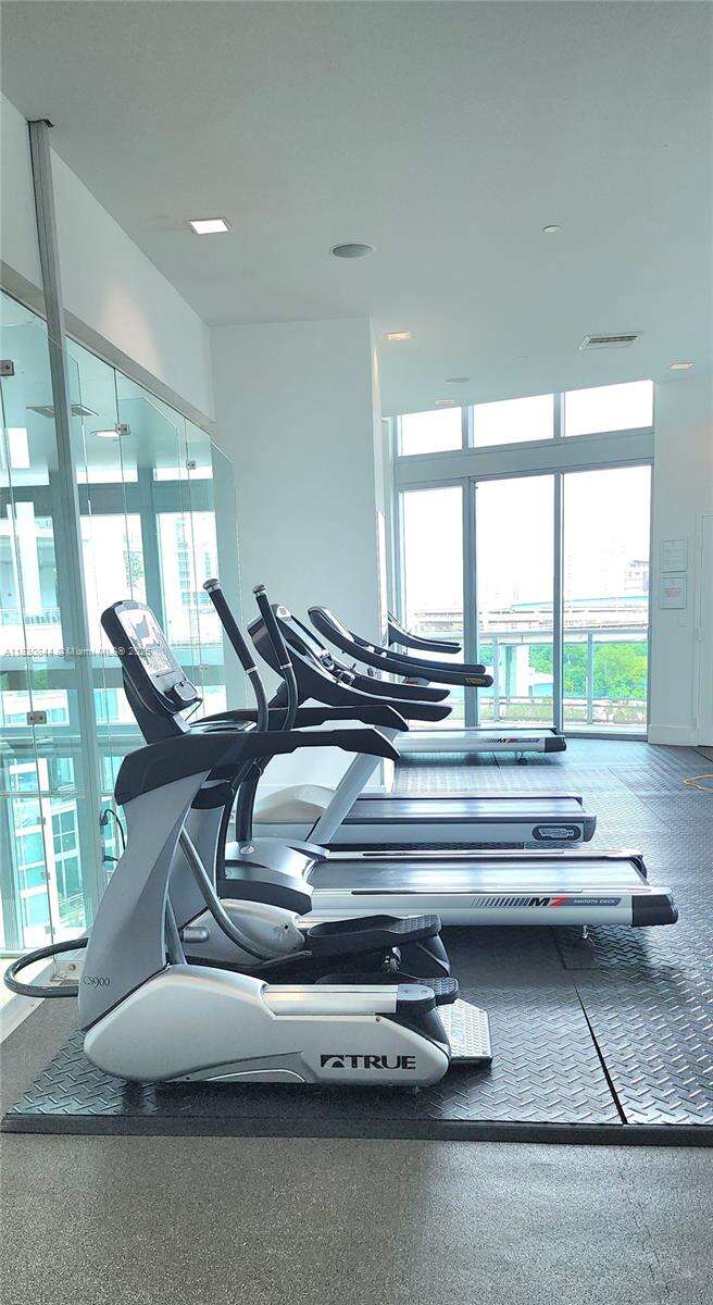 Wind By Neo at 350 Miami Ave, Miami, FL 33130 - For Sale photo 42