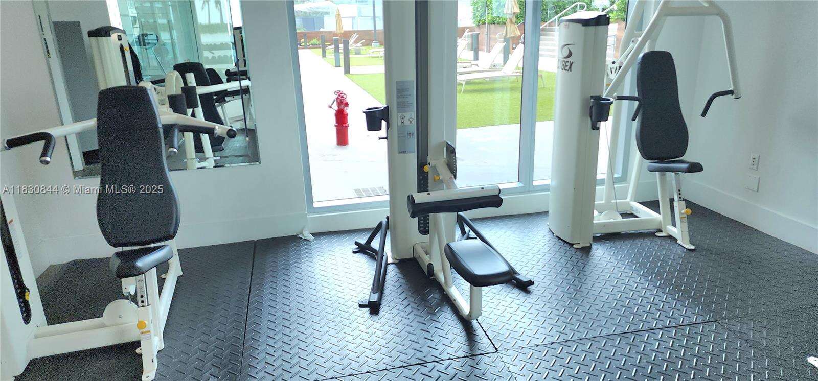 Wind By Neo at 350 Miami Ave, Miami, FL 33130 - For Sale photo 44