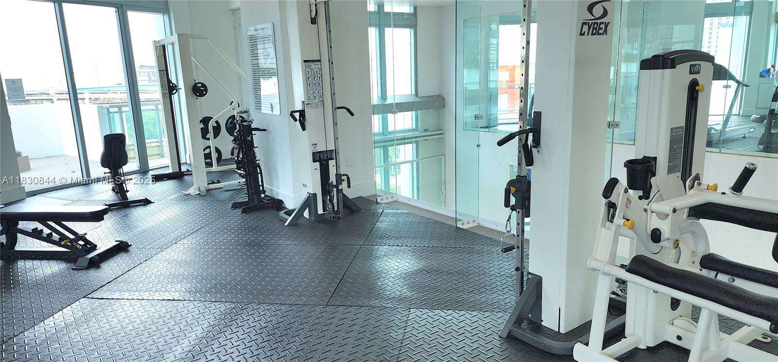 Wind By Neo at 350 Miami Ave, Miami, FL 33130 - For Sale photo 46