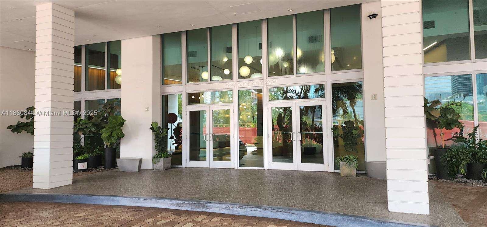 Wind By Neo at 350 Miami Ave, Miami, FL 33130 - For Sale photo 55