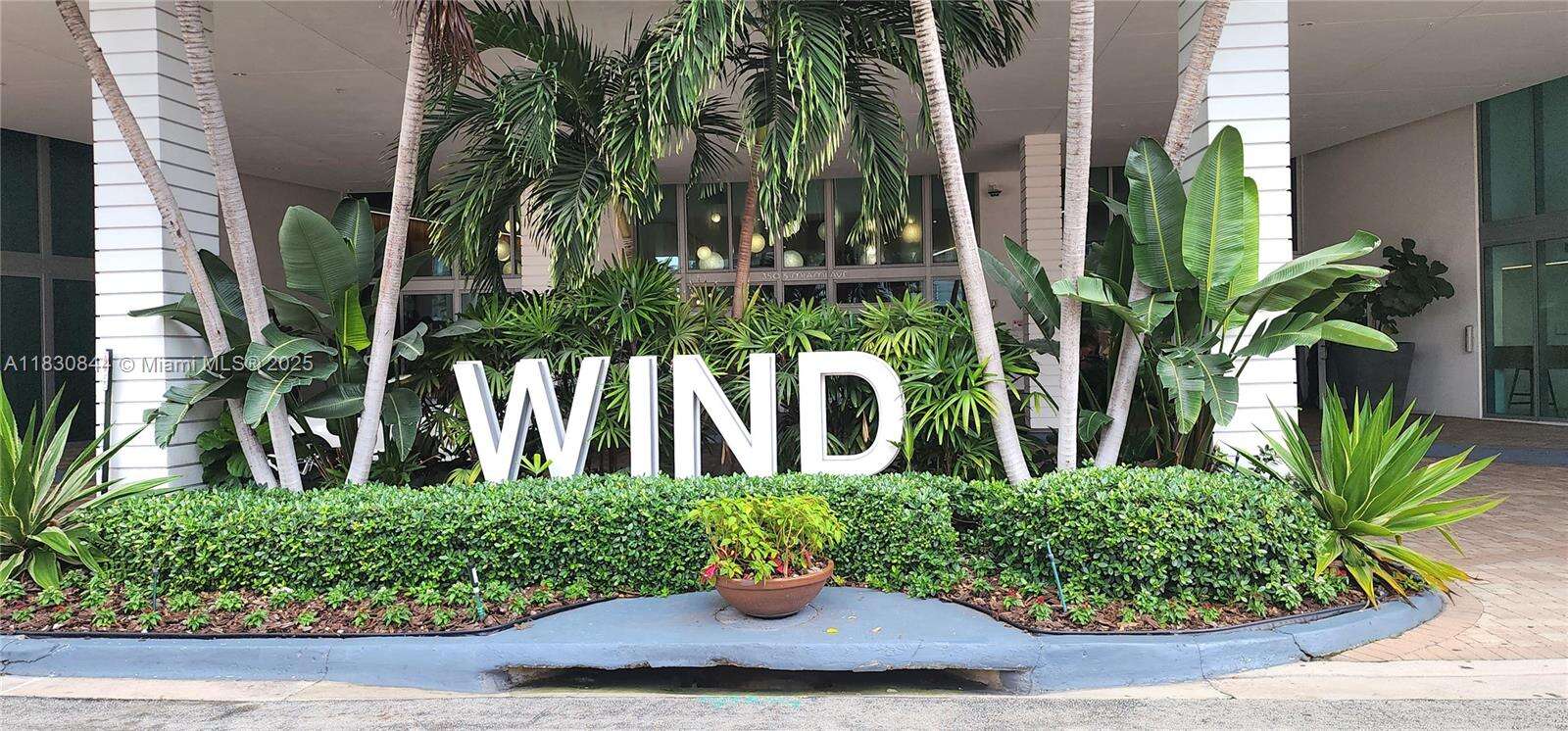 Wind By Neo at 350 Miami Ave, Miami, FL 33130 - For Sale photo 56