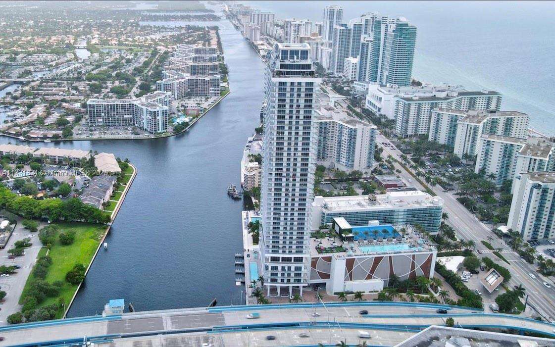 Hyde Beach House at 4010 Ocean Dr, Hollywood, FL 33019 - For Sale photo 21