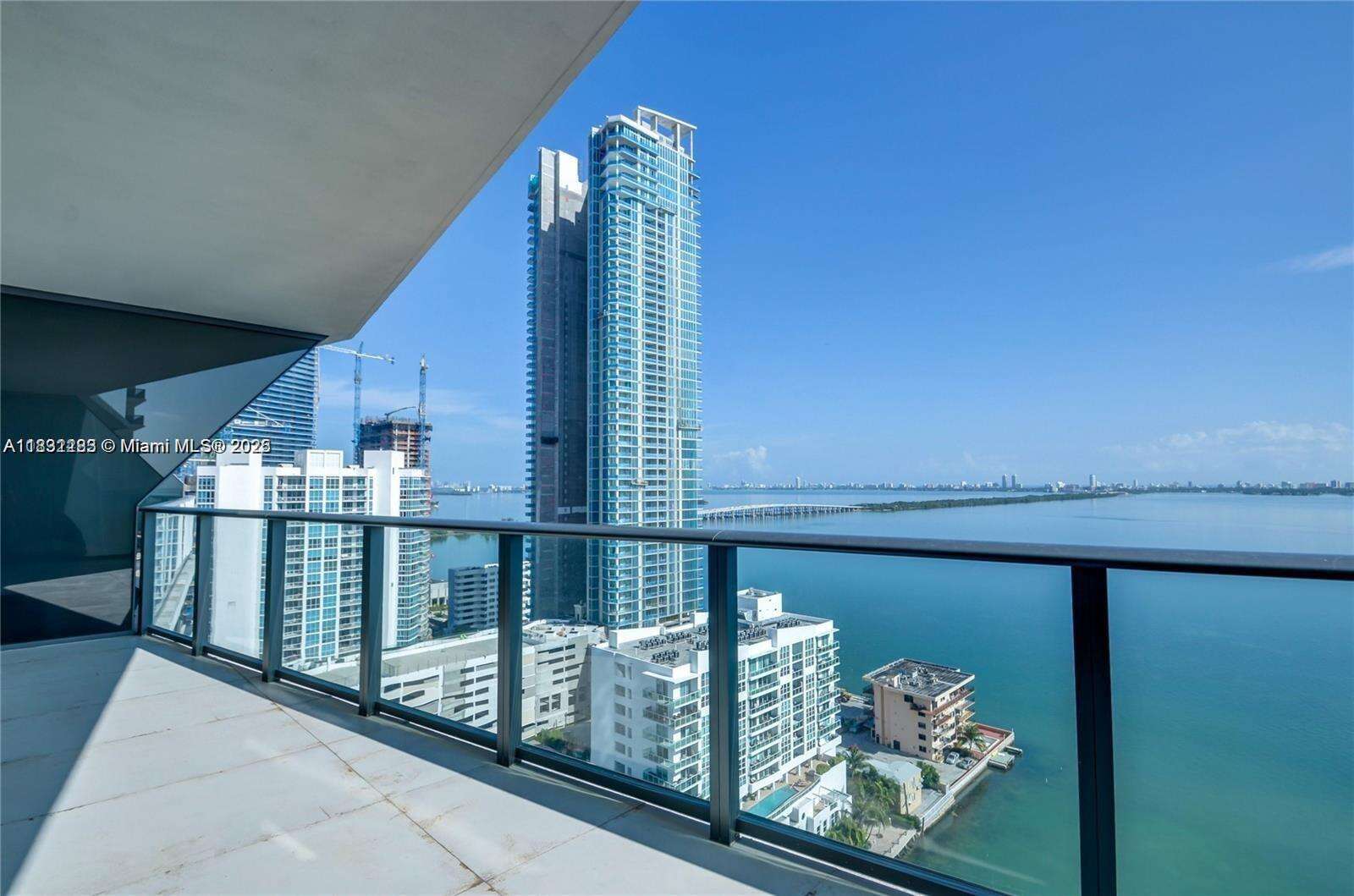 Icon Bay at 460 28 St, Miami, FL 33137 - For Sale photo 2