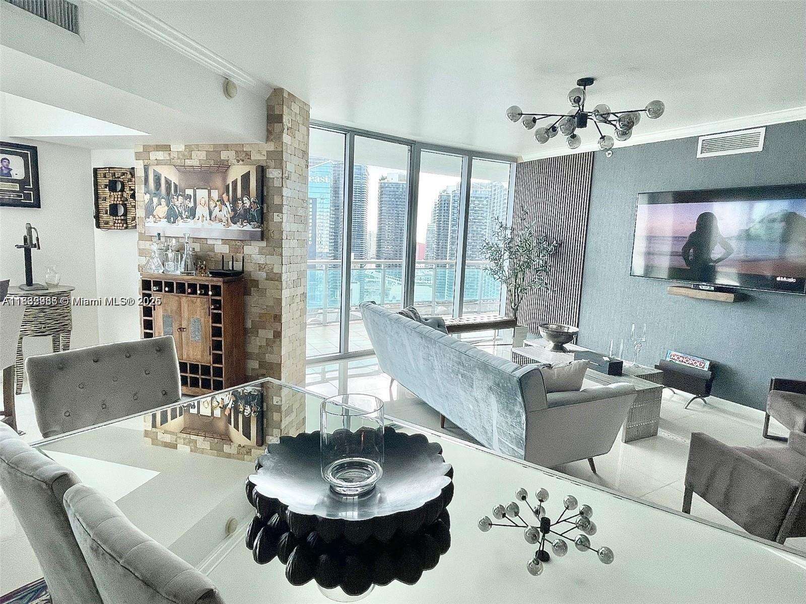 Wind By Neo at 350 Miami Ave, Miami, FL 33130 - For Sale photo 1