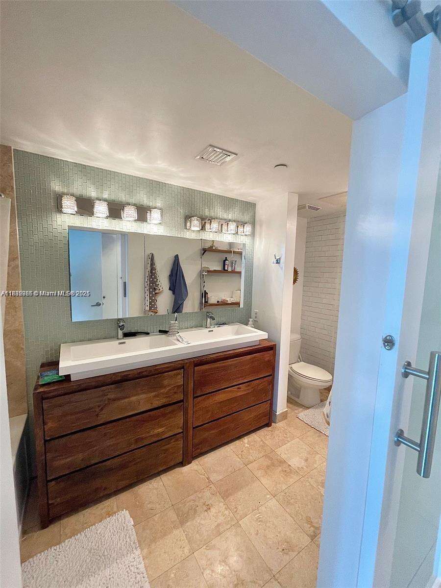 Wind By Neo at 350 Miami Ave, Miami, FL 33130 - For Sale photo 4