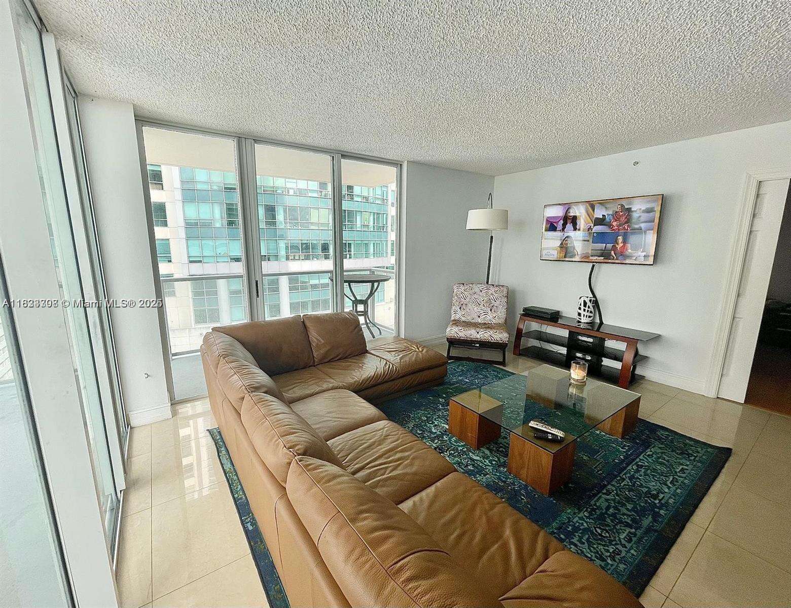 The Mark On Brickell at 1155 Brickell Bay Dr, Miami, FL 33131 - For Sale photo 14
