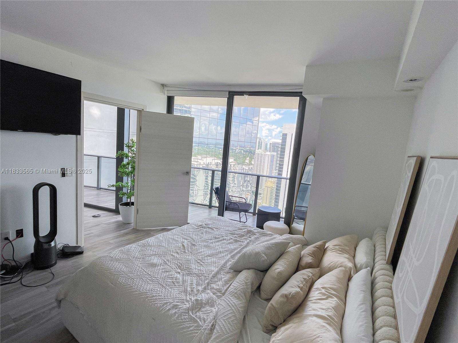 801 SMA RESIDENCES - 801 Miami Ave, Miami, FL 33130 | Picture 25