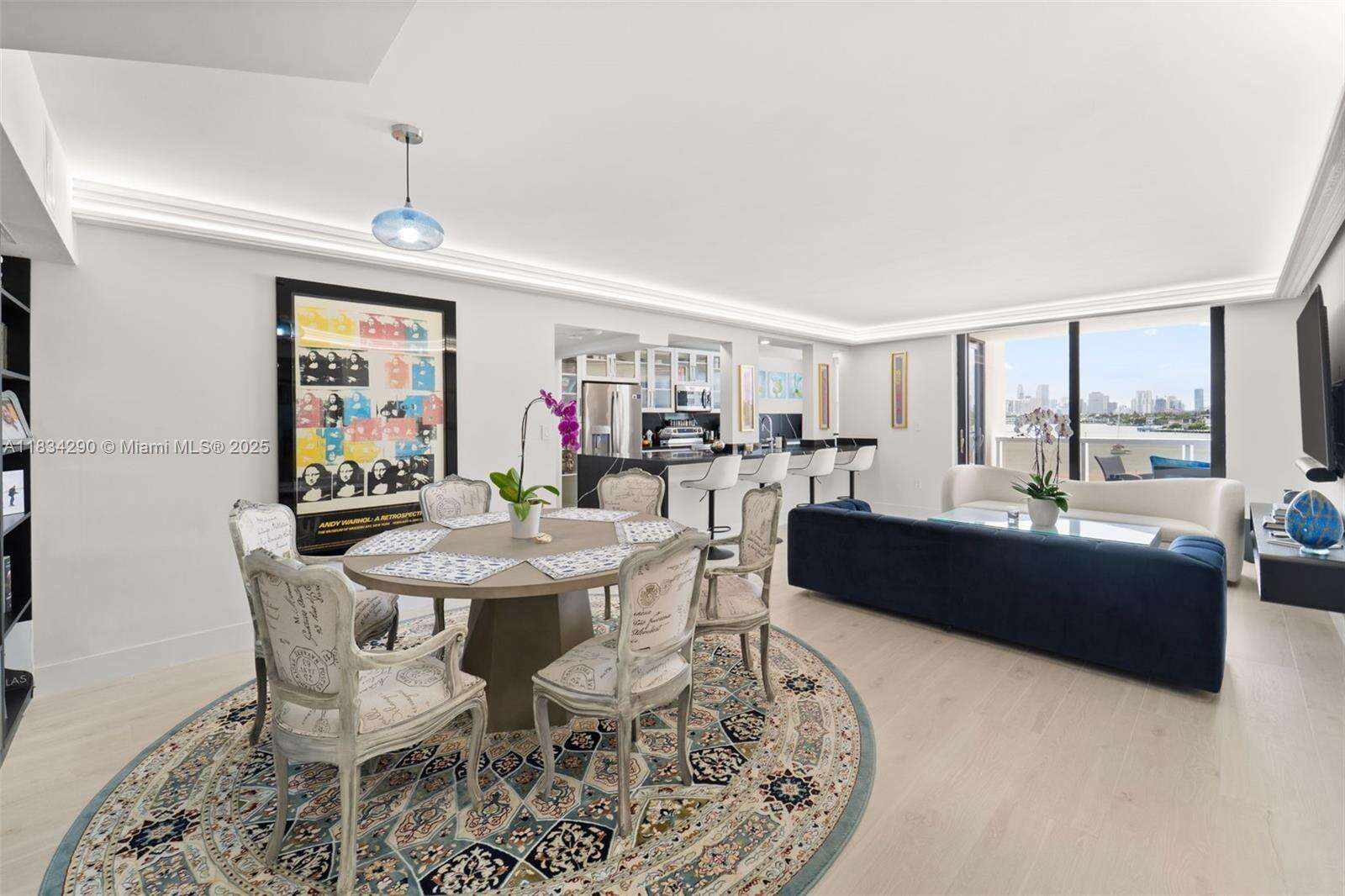 Nine Island Avenue Condos for Sale & Rent | Picture 1