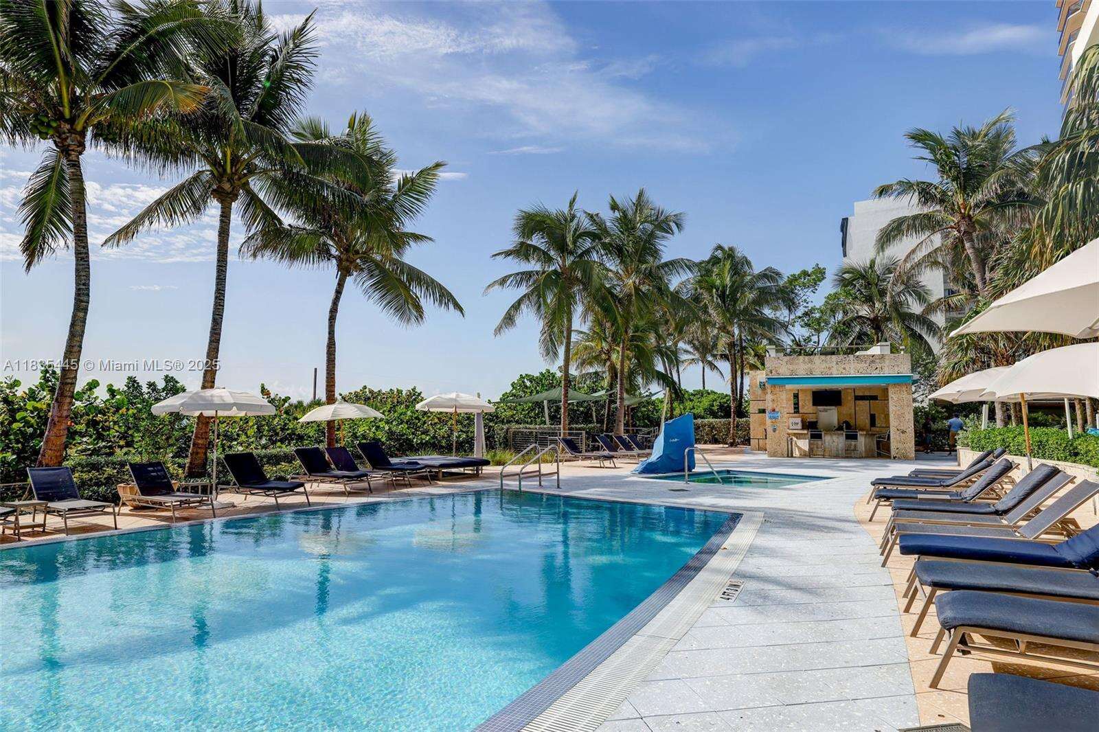 Central Carillon at 6801 Collins Ave, Miami Beach, FL 33141 - For Sale photo 16