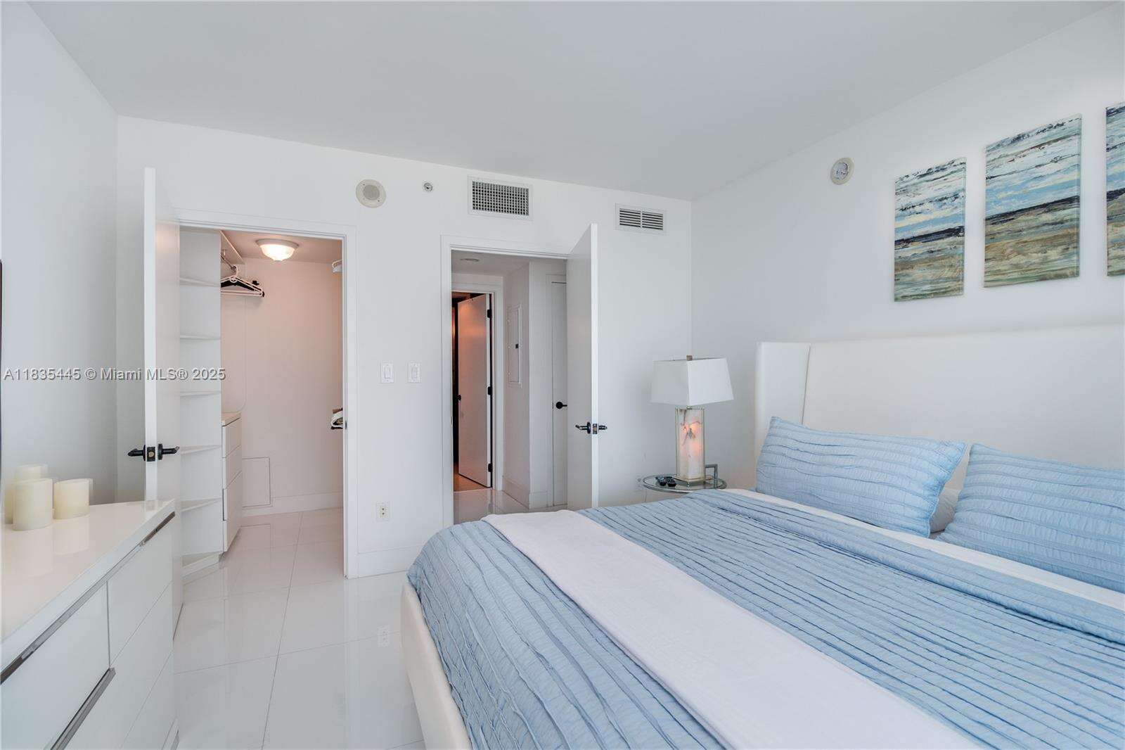 Central Carillon at 6801 Collins Ave, Miami Beach, FL 33141 - For Sale photo 8